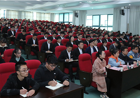 南京工業(yè)職業(yè)技術(shù)學(xué)院2020年報(bào)名條件、招生要求、招生對象