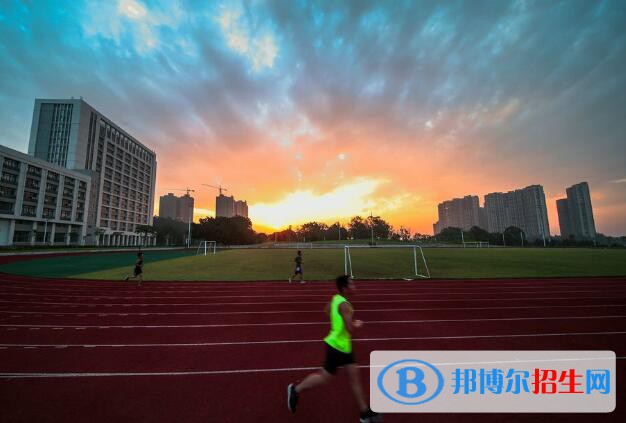 佛山技師學(xué)院2020年報(bào)名條件、招生要求、招生對象