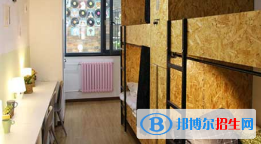 美國(guó)達(dá)羅捷派學(xué)校中國(guó)校區(qū)