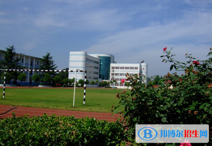南陽建筑工程學校怎么樣、好不好