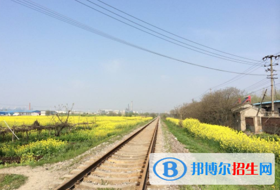 武漢2020年初中生可以去學鐵路學校嗎