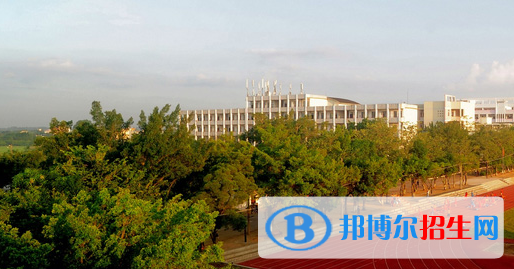 平南中等職業(yè)技術(shù)學(xué)校怎么樣、好不好