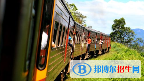 貴陽(yáng)2020年讀鐵路學(xué)?？梢钥即髮W(xué)嗎