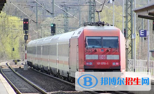 貴陽2020年鐵路學(xué)校報名方式
