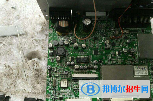 廣州讀汽修學(xué)校哪個(gè)專業(yè)好