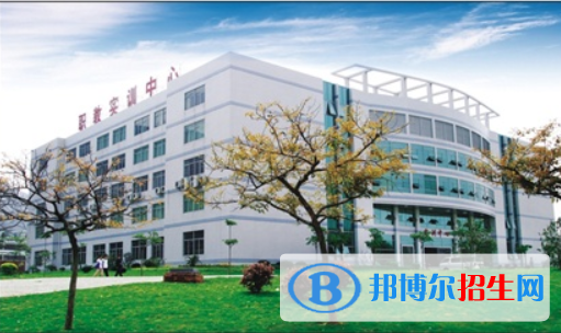 肇慶工業(yè)貿(mào)易學校2020年宿舍條件