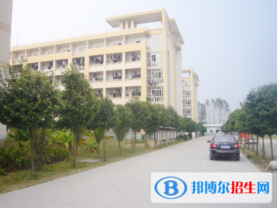 阜陽工商貿(mào)易學校怎么樣、好不好