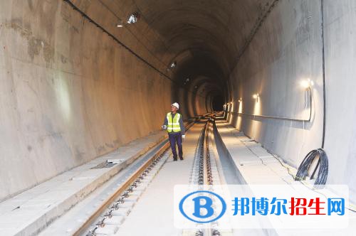 無錫2020年哪個鐵路學(xué)校最好