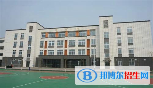 輝縣市第一職業(yè)中等專業(yè)學(xué)校2021年學(xué)費(fèi)、收費(fèi)多少