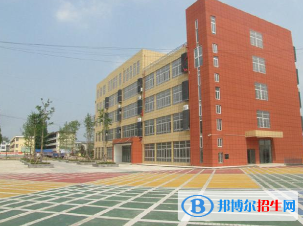 阜陽經(jīng)貿(mào)旅游學校怎么樣、好不好
