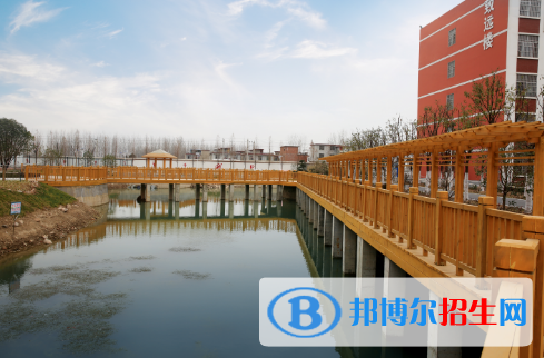 阜陽科技工程學校2020年有哪些專業(yè)