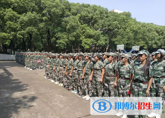 南昌2020年鐵路學(xué)校多少錢
