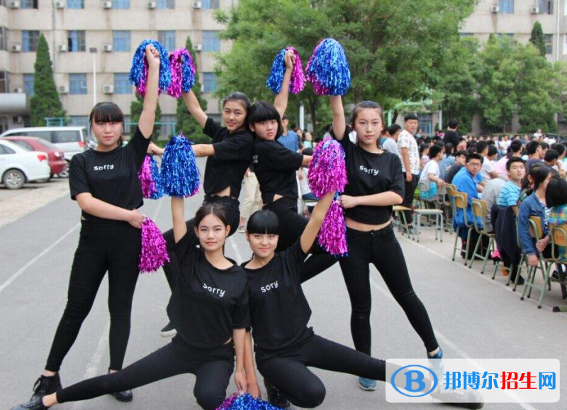 鄭州博爵國際學(xué)校2020年報(bào)名條件、招生要求、招生對(duì)象