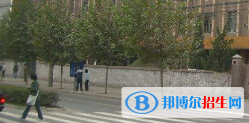 西安鐵路高級(jí)技工學(xué)校2020年報(bào)名條件、招生要求、招生對(duì)象