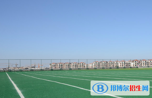 青島墨爾文中學(xué)2020年學(xué)費、收費多少