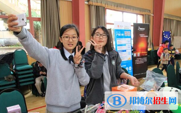 青島銀河學(xué)校2020年報名條件、招生要求、招生對象