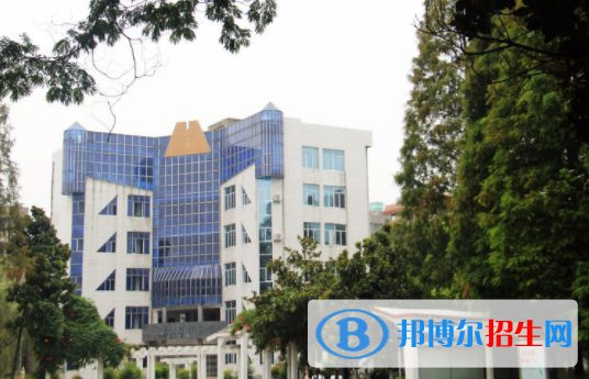 江漢藝術職業(yè)學院5