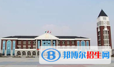 鎮(zhèn)江國際學(xué)校2020年招生辦聯(lián)系電話