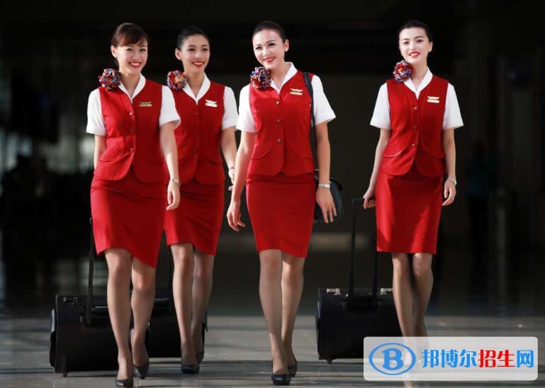 民航就業(yè)，云翔筑夢——云翔航空推動空乘就業(yè)發(fā)展
