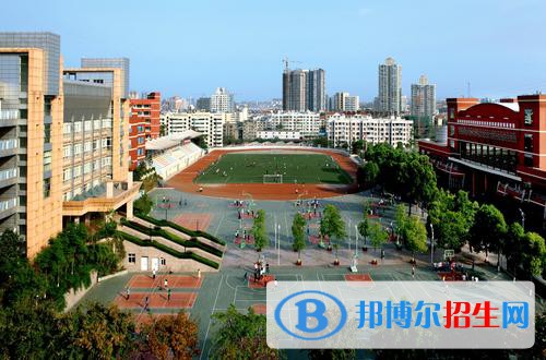 成都紡織高等?？茖W(xué)校地址在哪里