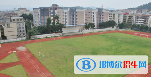 百色市職業(yè)技術(shù)學(xué)校2020年報(bào)名條件、招生要求、招生對(duì)象 