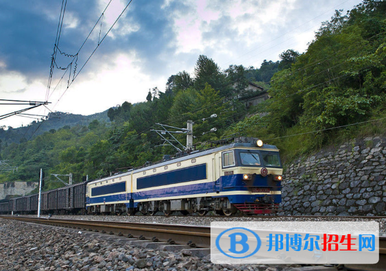 黃岡2020年鐵路學(xué)校有哪些專(zhuān)業(yè)適合男生