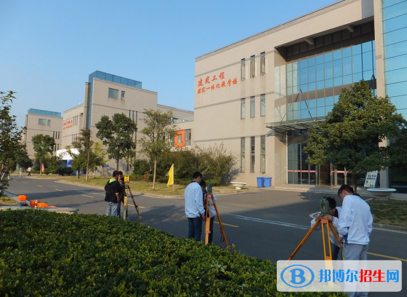 無錫汽車工程高等職業(yè)技術(shù)學(xué)校怎么樣、好不好
