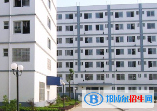 九江職業(yè)技術學院2020年招生辦聯(lián)系電話