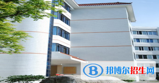 廣西國際商務(wù)職業(yè)技術(shù)學(xué)院怎么樣、好不好