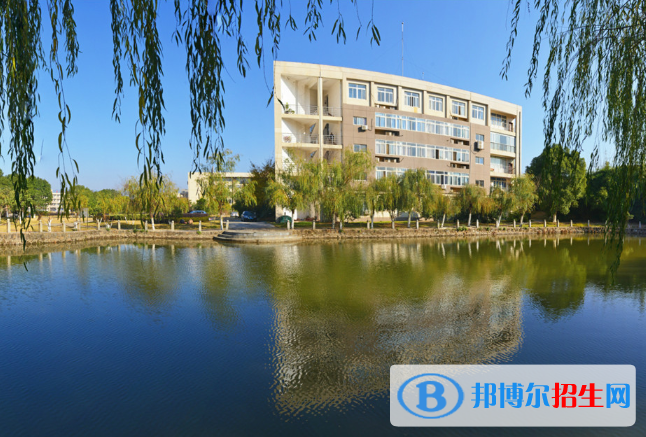 江西旅游商貿(mào)職業(yè)學(xué)院2020年招生簡(jiǎn)章