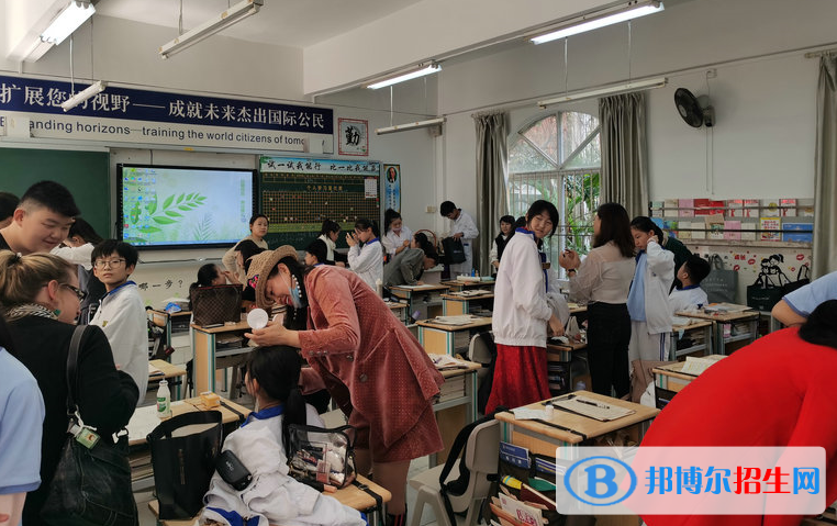 中英公學(xué)2020年報(bào)名條件、招生要求、招生對(duì)象