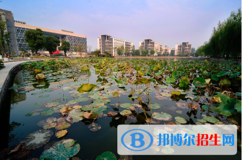 杭州職業(yè)技術(shù)學院2020年報名條件、招生要求、招生對象