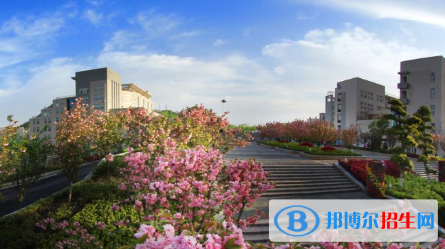 湖北工業(yè)職業(yè)技術學院8