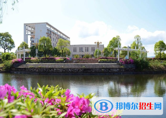 江西工業(yè)貿(mào)易職業(yè)技術(shù)學(xué)院2020年報(bào)名條件、招生要求、招生對(duì)象