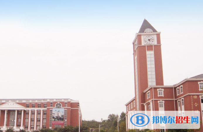 重慶耀中國(guó)際學(xué)校高中部2020年招生計(jì)劃