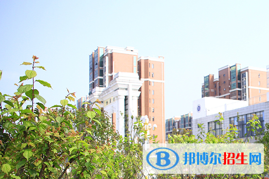 武漢航海職業(yè)技術學院2