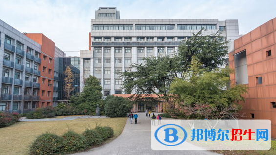 臨夏州民族學(xué)校2020年報(bào)名條件、招生要求、招生對(duì)象
