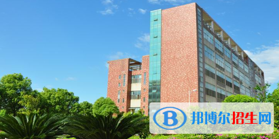 江西交通職業(yè)技術(shù)學(xué)院2020年報名條件、招生要求、招生對象