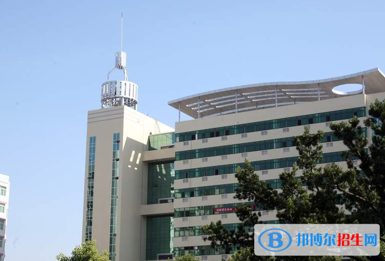 武漢電力職業(yè)技術學院5
