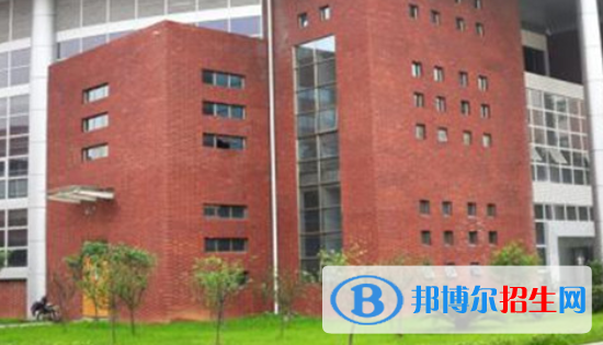 江西工業(yè)職業(yè)技術(shù)學(xué)院2020年學(xué)費、收費多少