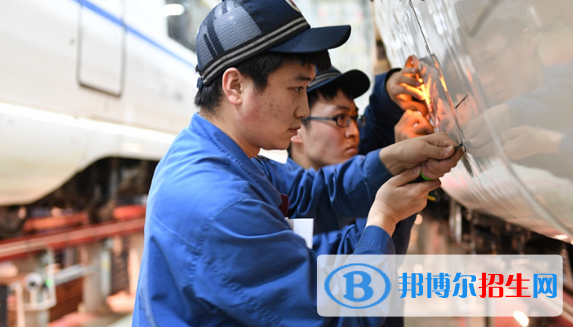白銀2020年鐵路學校有哪些專業(yè)