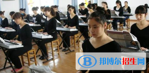 蘭州紅古區(qū)職教中心2020年學(xué)費、收費多少
