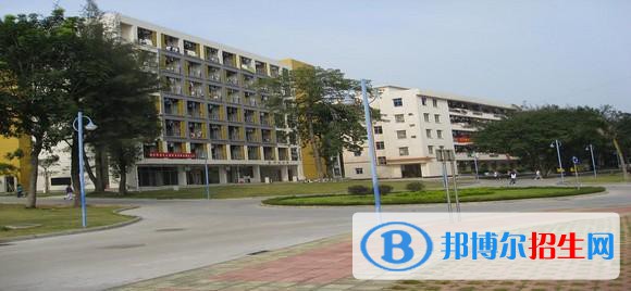 德陽科貿(mào)職業(yè)學(xué)院中專部怎么樣、好不好