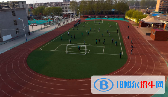 唐山東方國際學(xué)校初中部2020年報(bào)名條件、招生要求、招生對象