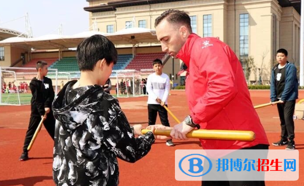 愛博倫國際公學初中部2020年報名條件、招生要求、招生對象