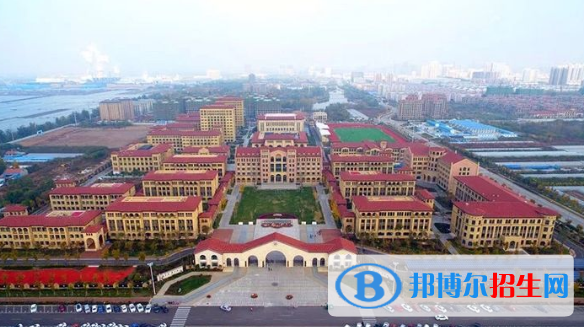 愛博倫國(guó)際公學(xué)初中部怎么樣、好不好