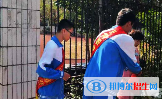 廣州市天河職業(yè)高級(jí)中學(xué)2020年報(bào)名條件、招生要求、招生對(duì)象