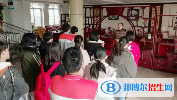 濟(jì)南協(xié)和雙語實(shí)驗(yàn)學(xué)校初中部網(wǎng)站網(wǎng)址
