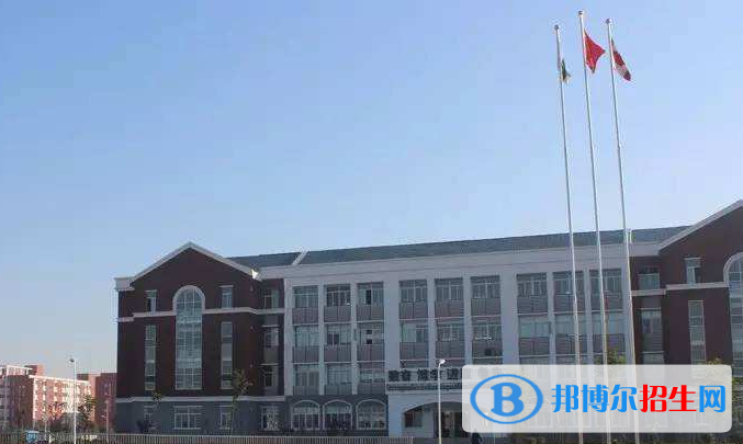 天英國際實(shí)驗(yàn)學(xué)校2020年招生辦聯(lián)系電話