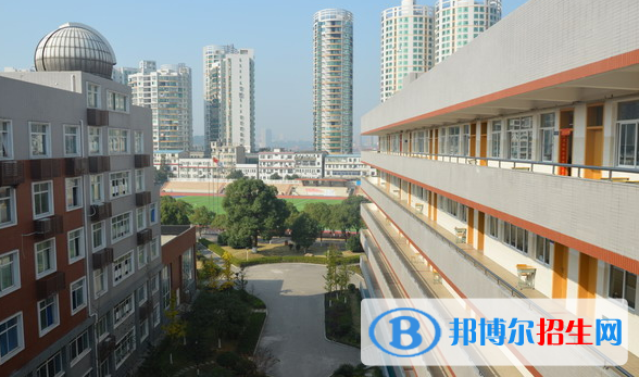長沙麓山國際實(shí)驗(yàn)學(xué)校初中部2020年報(bào)名條件、招生要求、招生對象